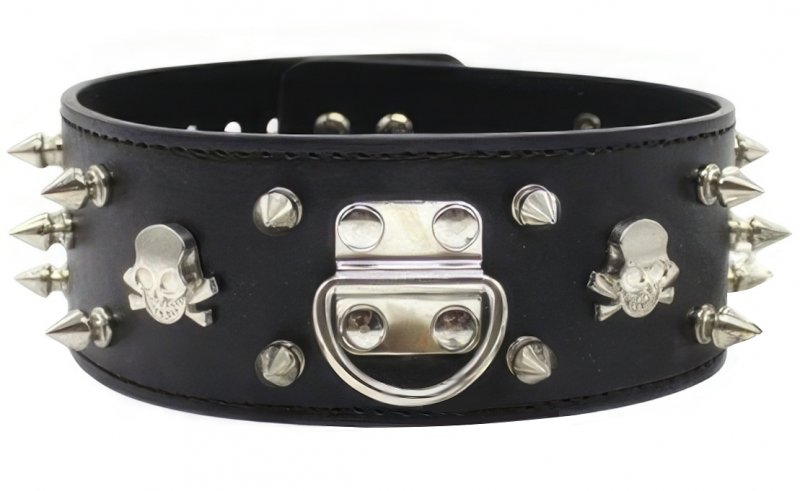 Широкий черный ошейник с шипами