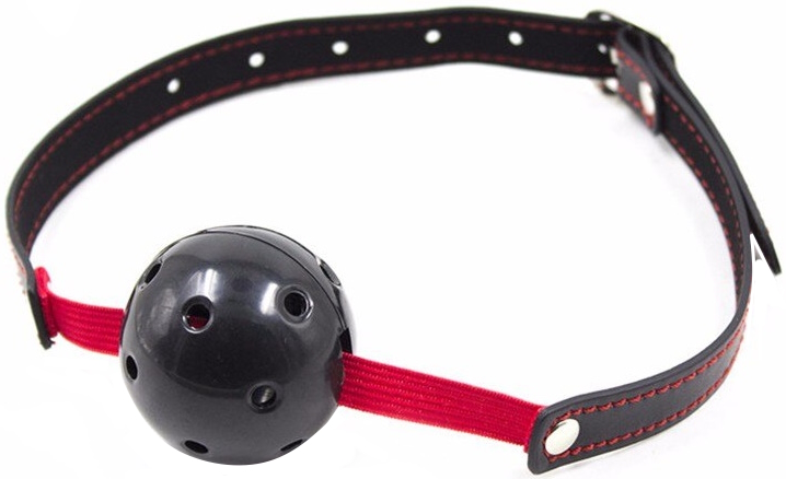 Черный кляп-шар на красной резинке